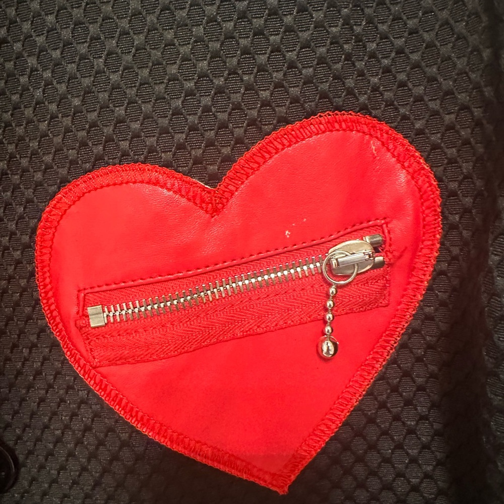 Moschino Black Blazer with Red Heart Details vintage private collection size 6 - Picture 4 of 11